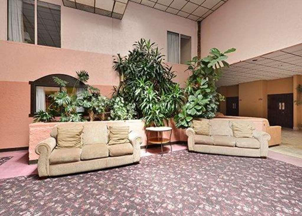 Quality Inn Alamosa Beltér fotó